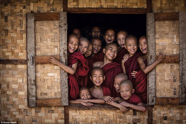 http://www.dailymail.co.uk/travel/travel_news/article-3165554/Life-land-golden-temples-mesmerising-tour-Burma-s-monks-sea-gypsies-spellbinding-sites.html